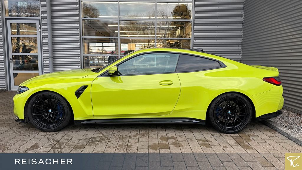 BMW M4 2022