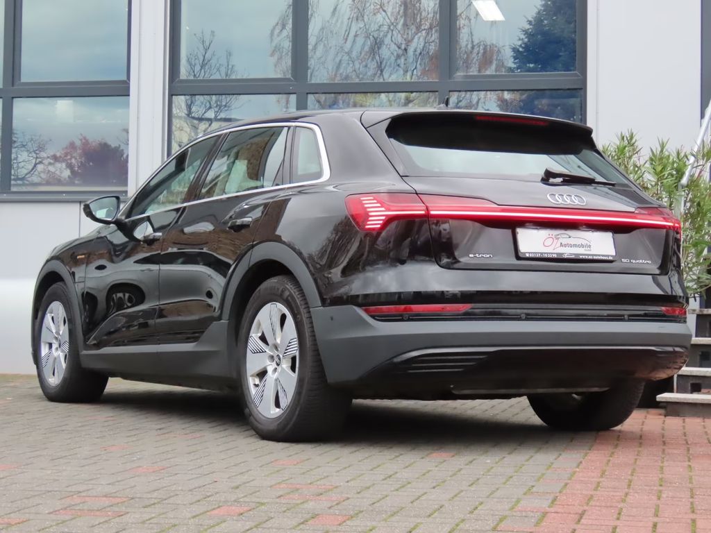 Audi e-tron 2021