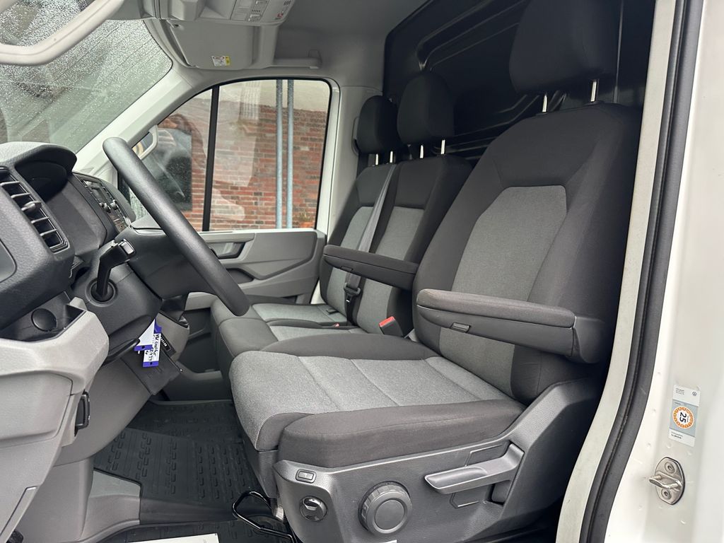 Volkswagen Crafter 2023