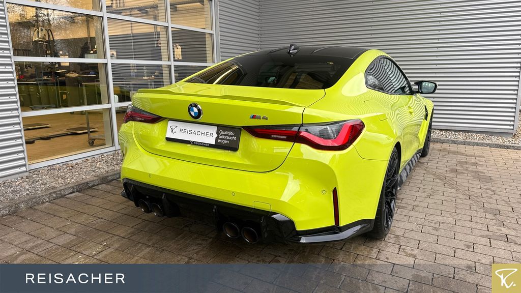 BMW M4 2022