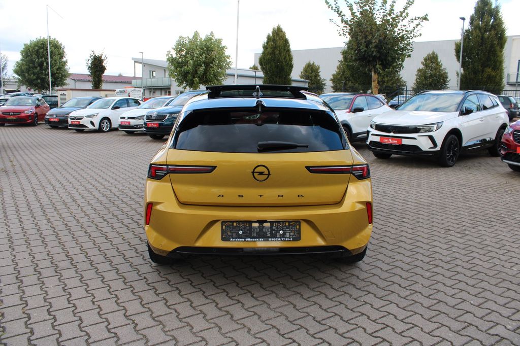 Opel Astra 2022