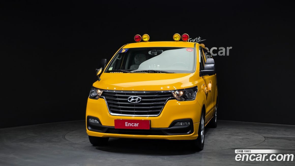 Hyundai Starex 2019