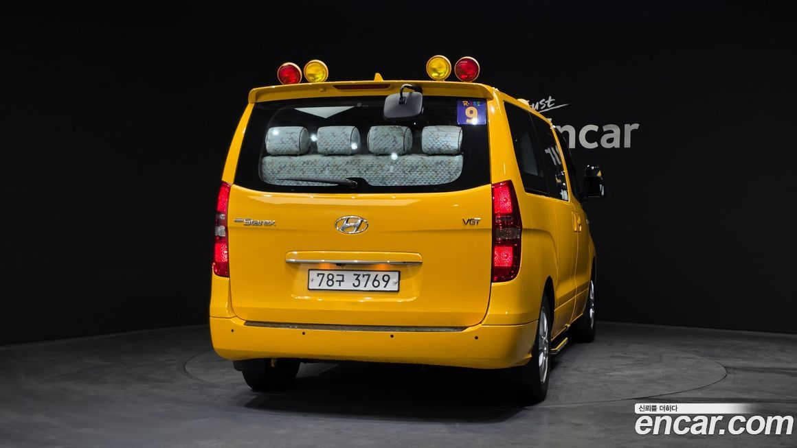 Hyundai Starex 2019