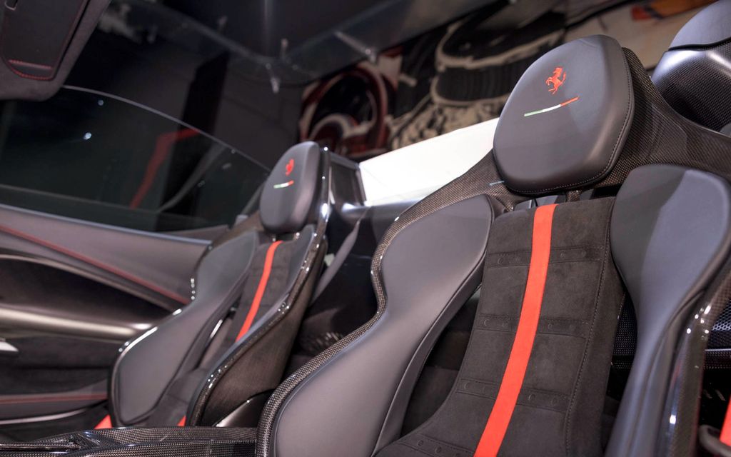 Ferrari 296 GTS 2023