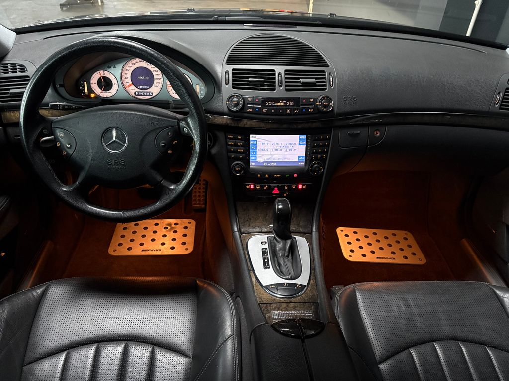 Mercedes-Benz E 55 AMG 2003