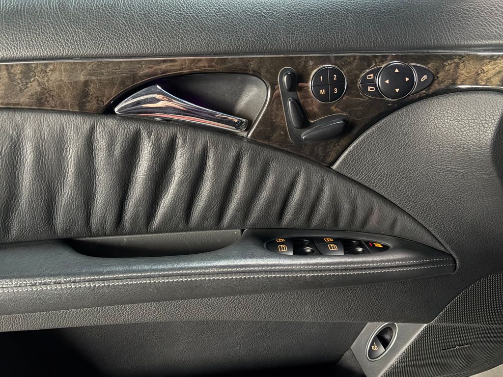 Mercedes-Benz E 55 AMG 2003