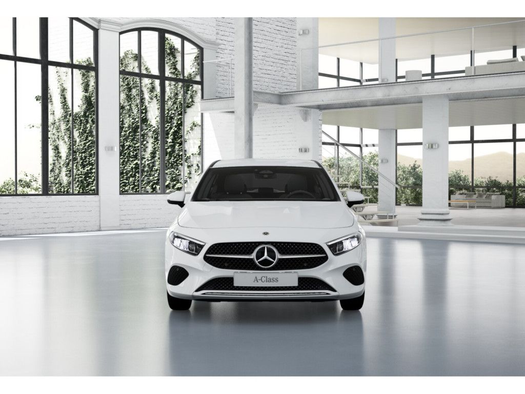 Mercedes-Benz A 180 2024