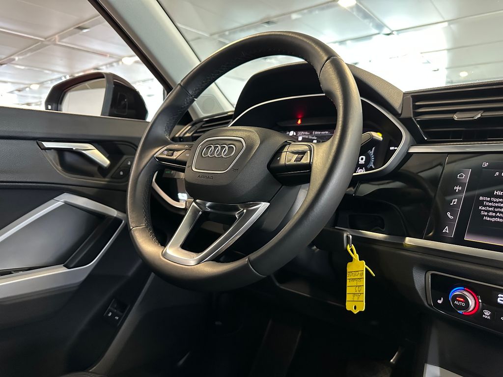 Audi Q3 2022