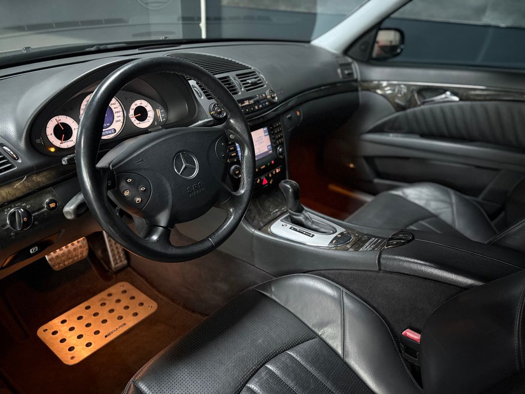 Mercedes-Benz E 55 AMG 2003