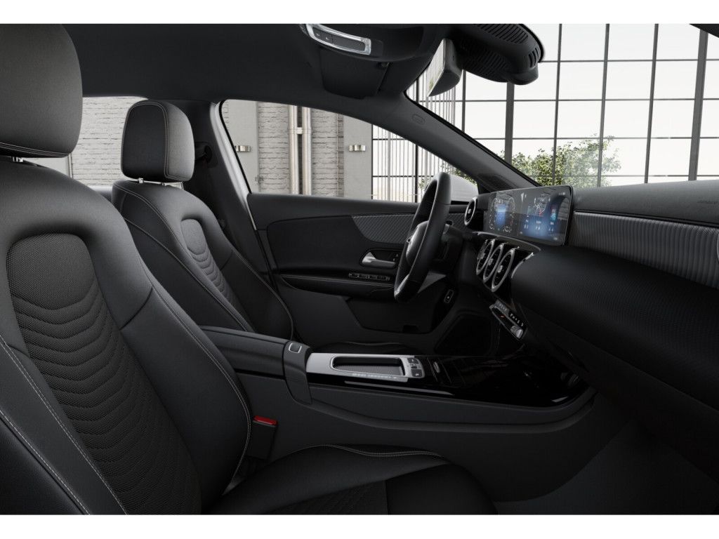 Mercedes-Benz A 250 2025