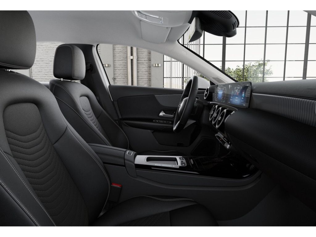 Mercedes-Benz A 200 2024