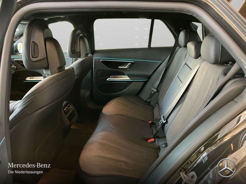 Mercedes-Benz E 300 2025