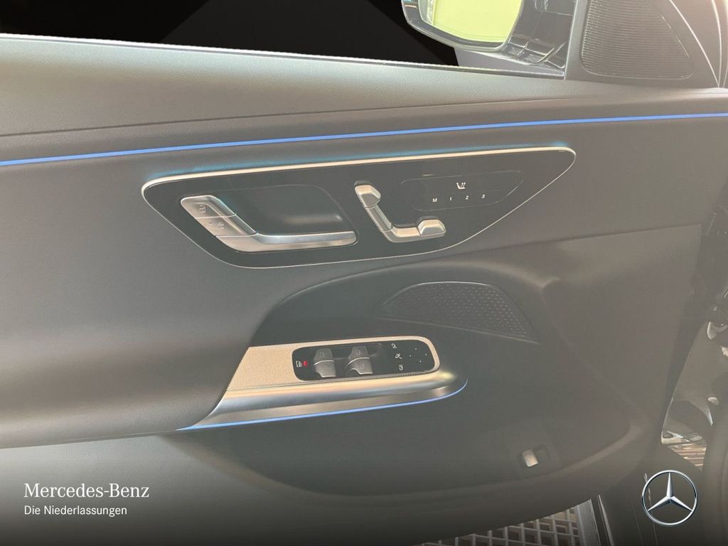 Mercedes-Benz E 300 2025