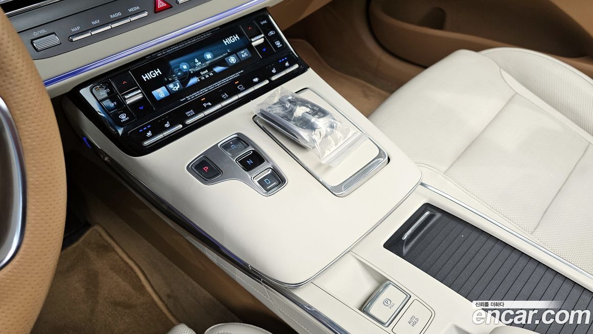 Hyundai Grandeur 2020