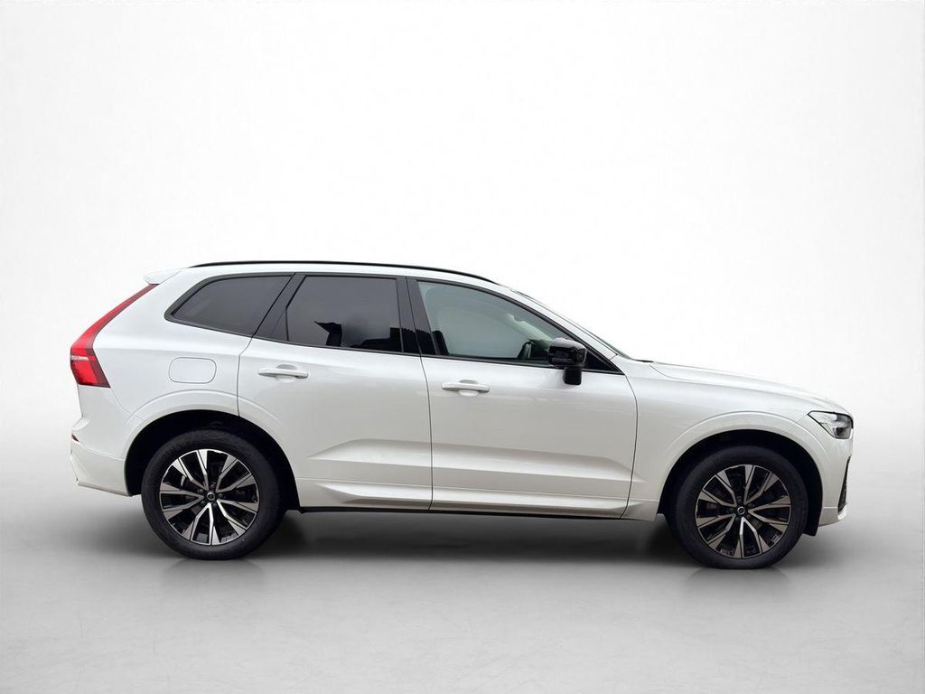 Volvo XC60 2022