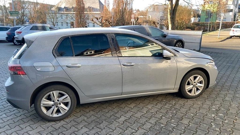 Volkswagen Golf 2024