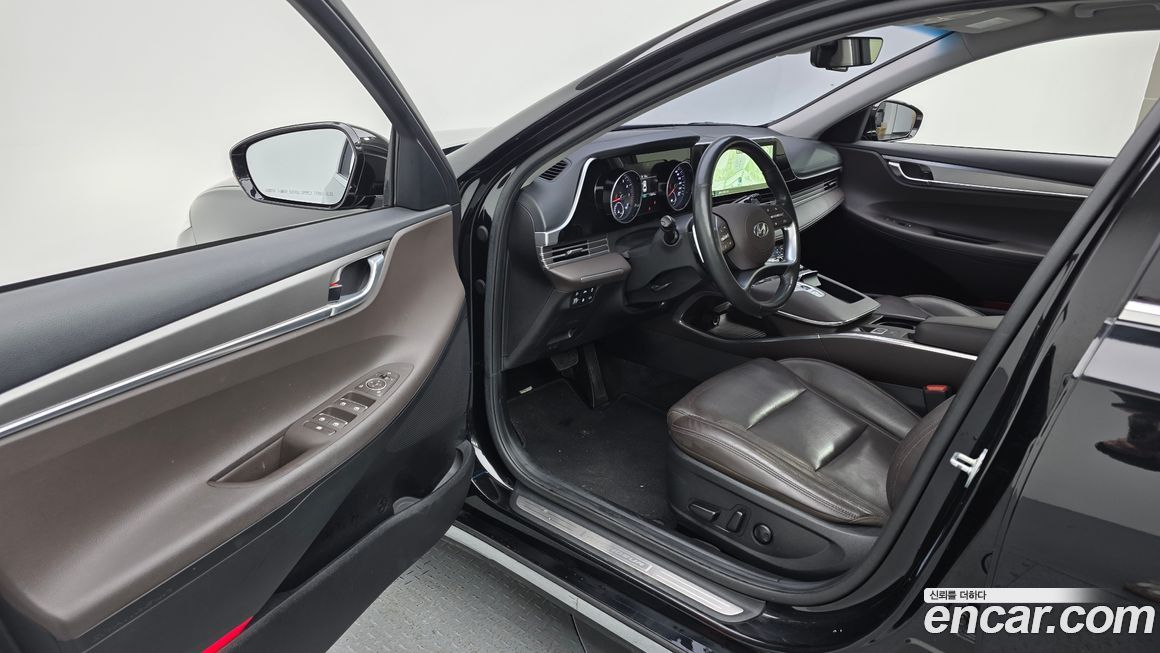 Hyundai Grandeur 2021