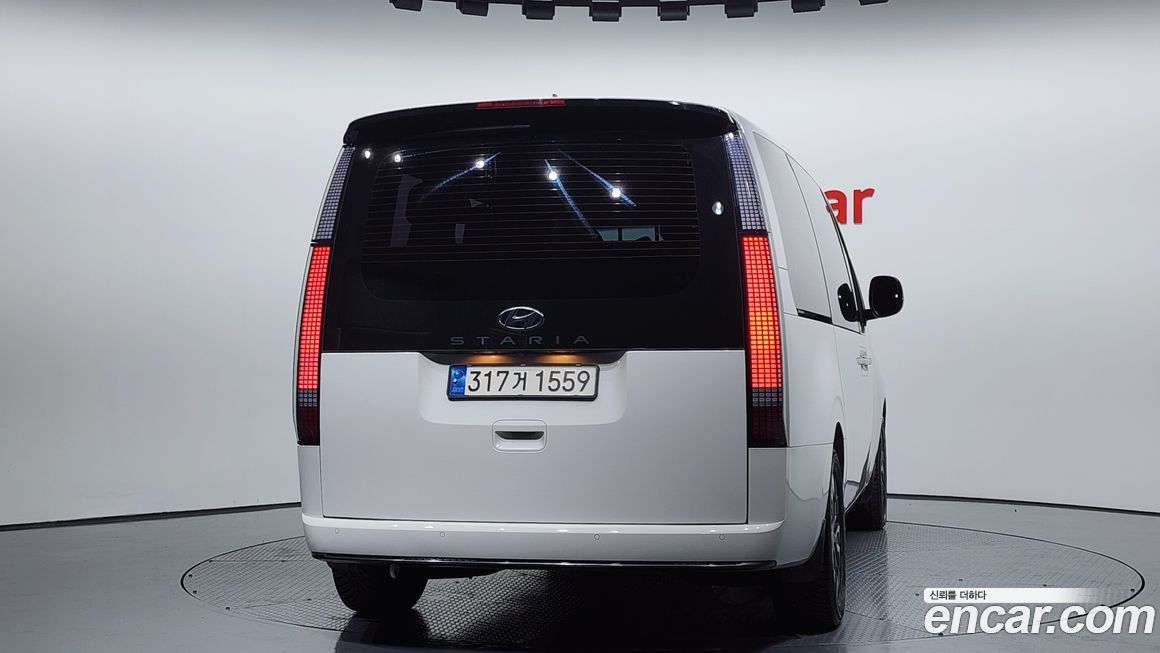 Hyundai Staria 2023