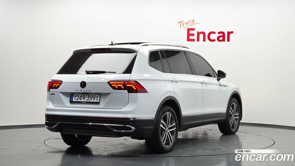 Volkswagen Tiguan 2024