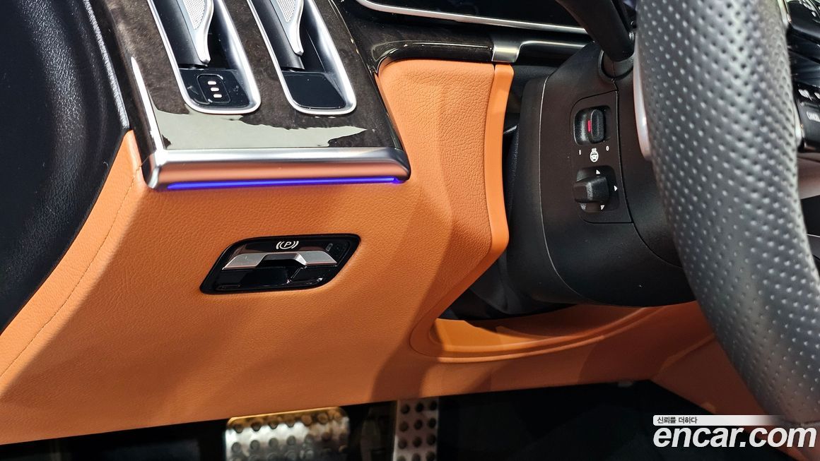 Mercedes-Benz S-Class 2023