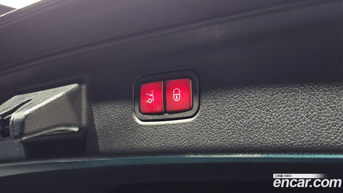 Mercedes-Benz S-Class 2023