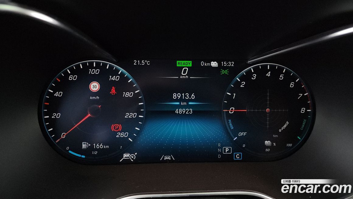 Mercedes-Benz GLC-Class 2021