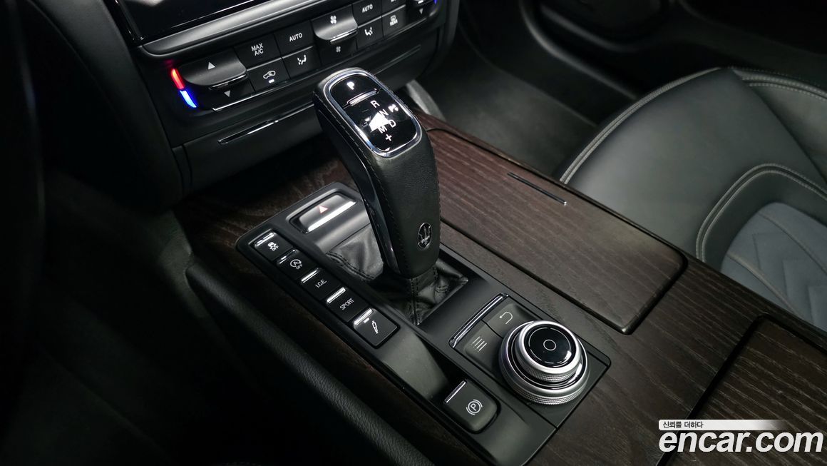 Maserati Quattroporte 2019