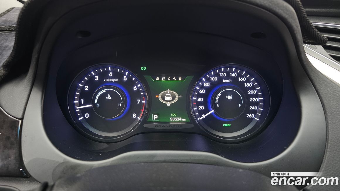 Hyundai Grandeur 2015