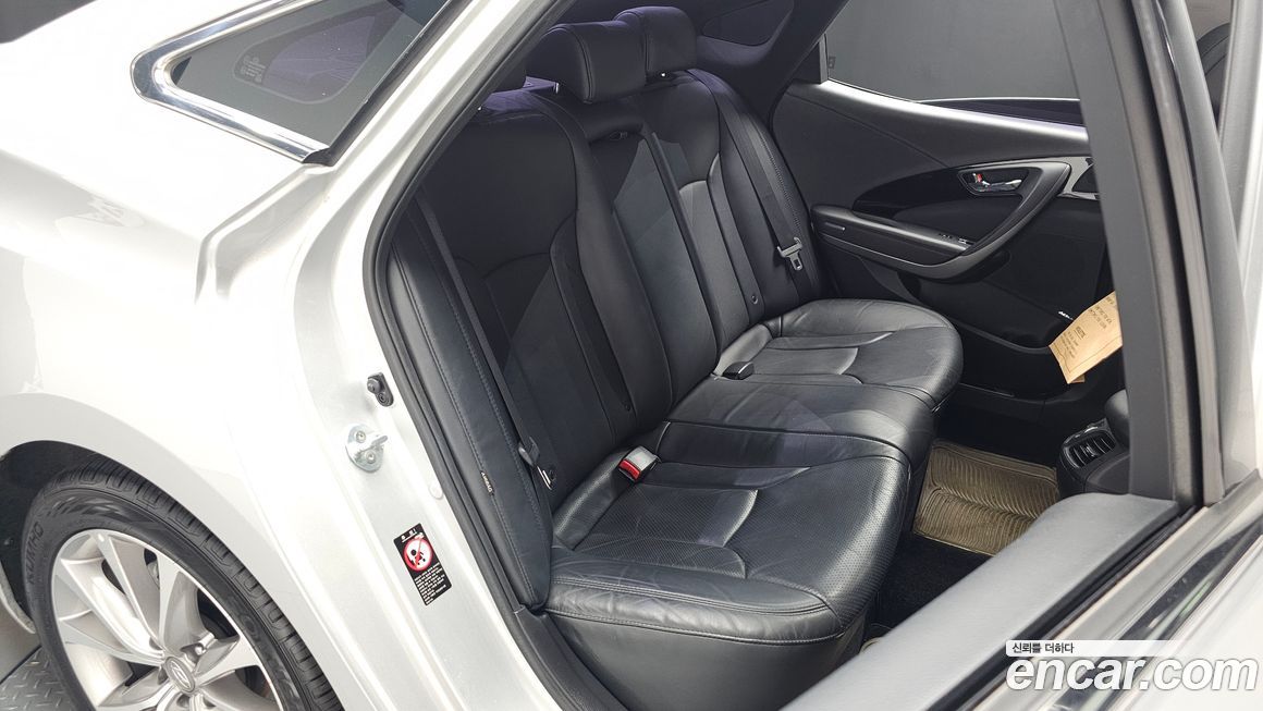 Hyundai Grandeur 2015