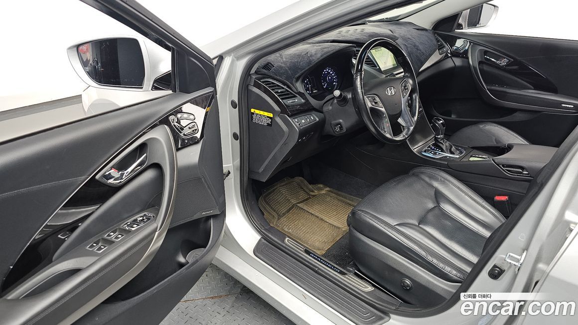 Hyundai Grandeur 2015