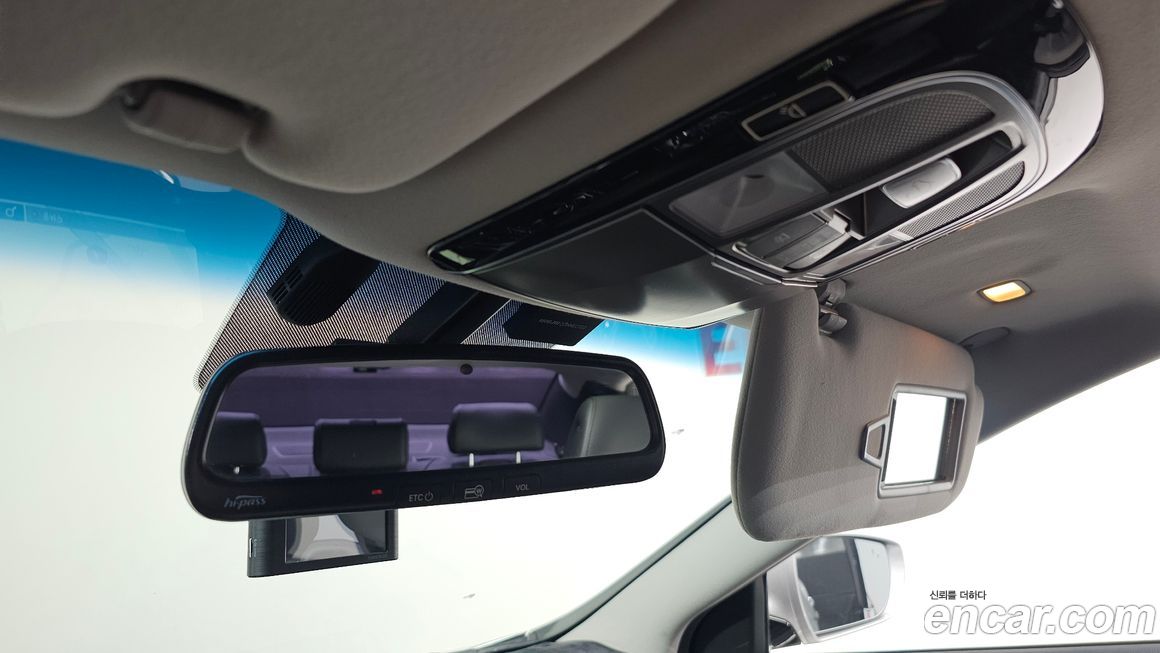 Hyundai Grandeur 2015