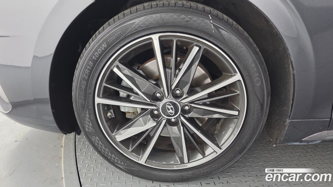 Hyundai Grandeur 2022