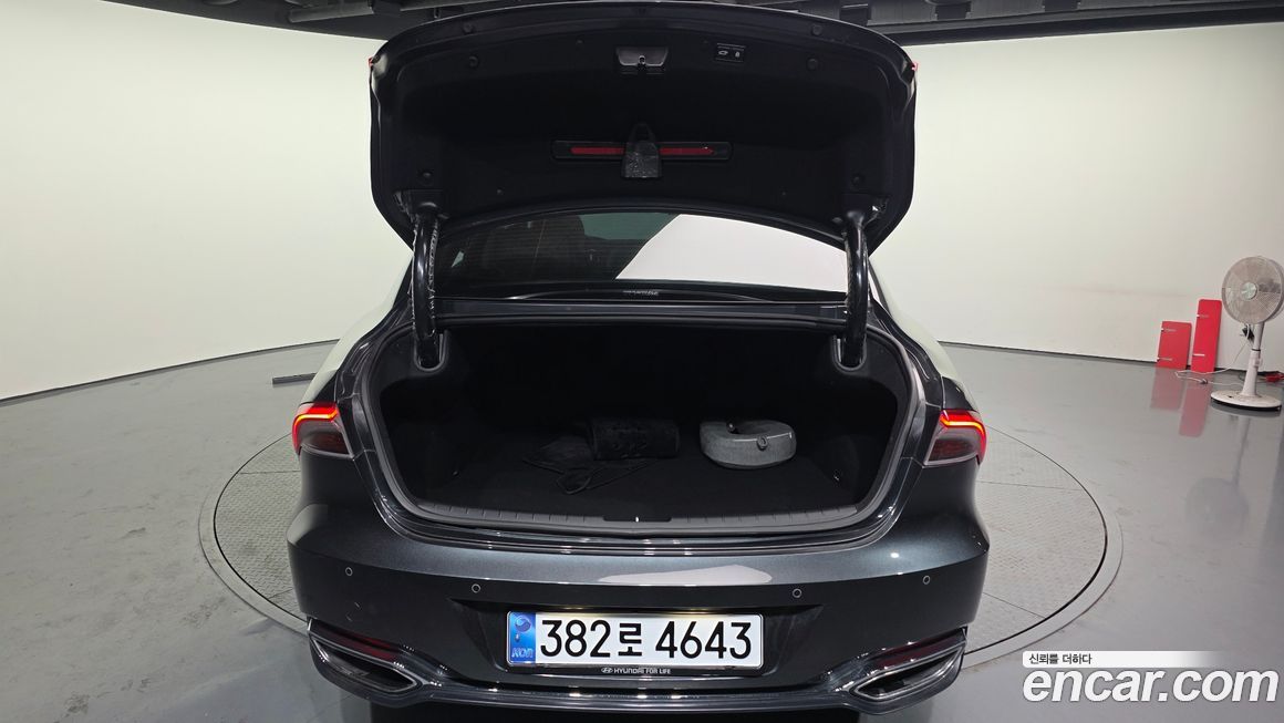 Hyundai Grandeur 2022