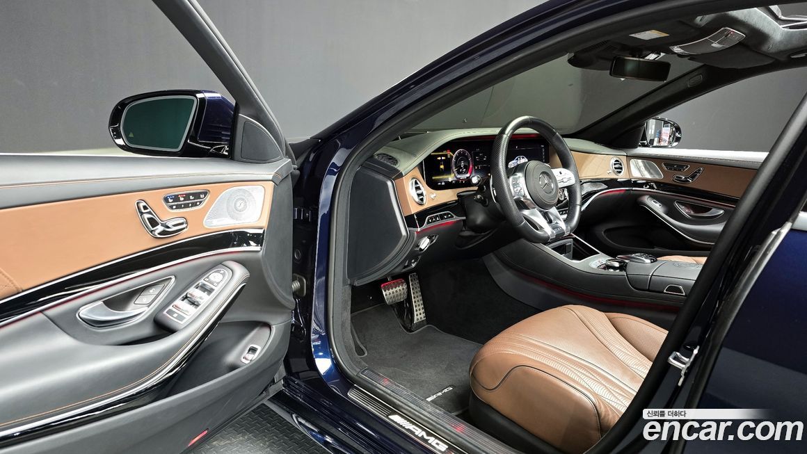 Mercedes-Benz S-Class 2020