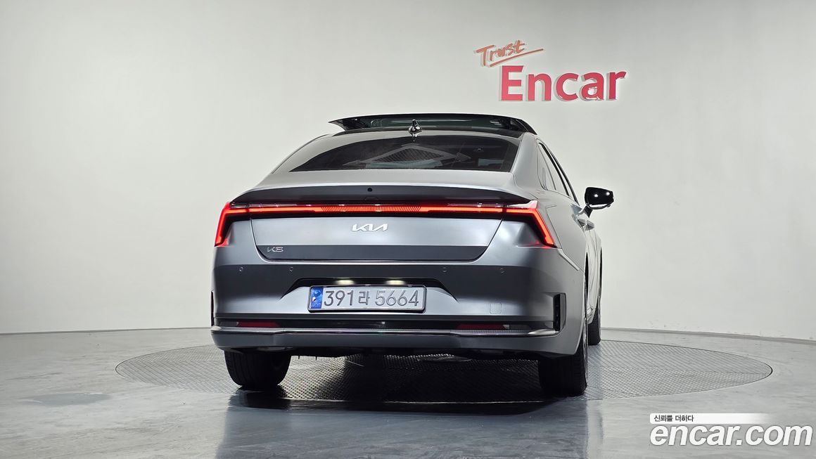 Kia K8 2025