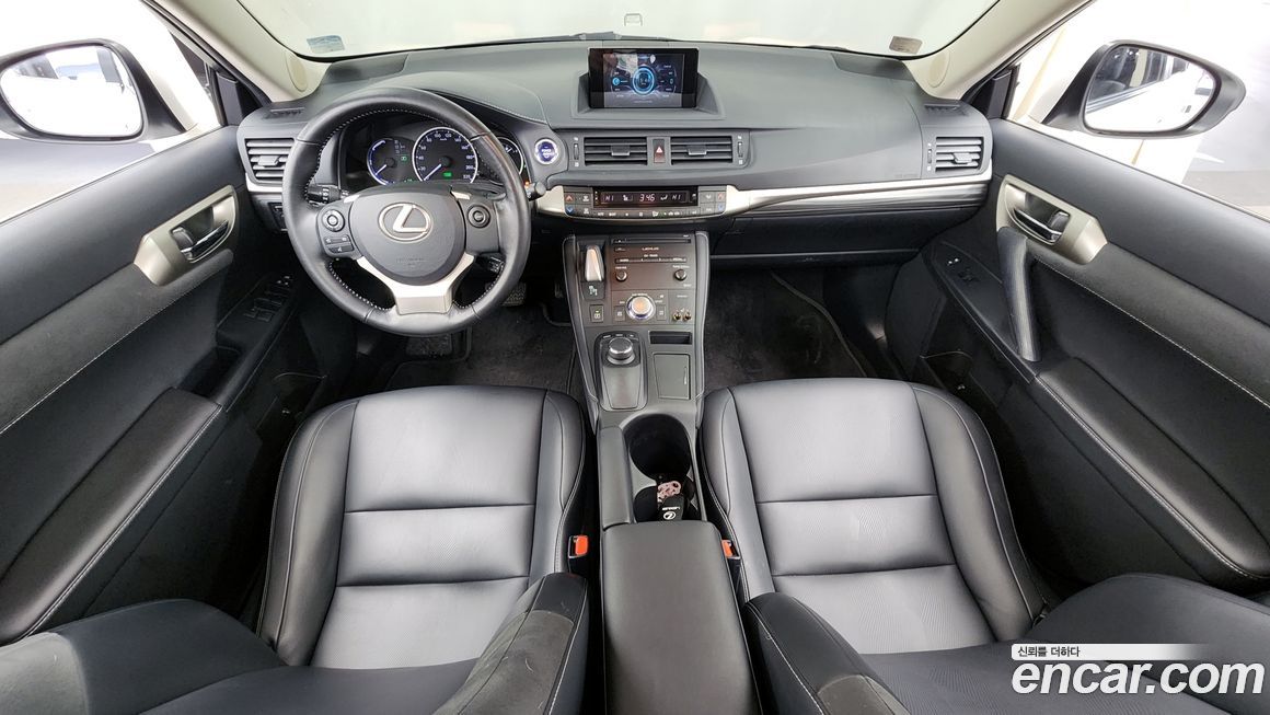 Lexus CT200h 2018
