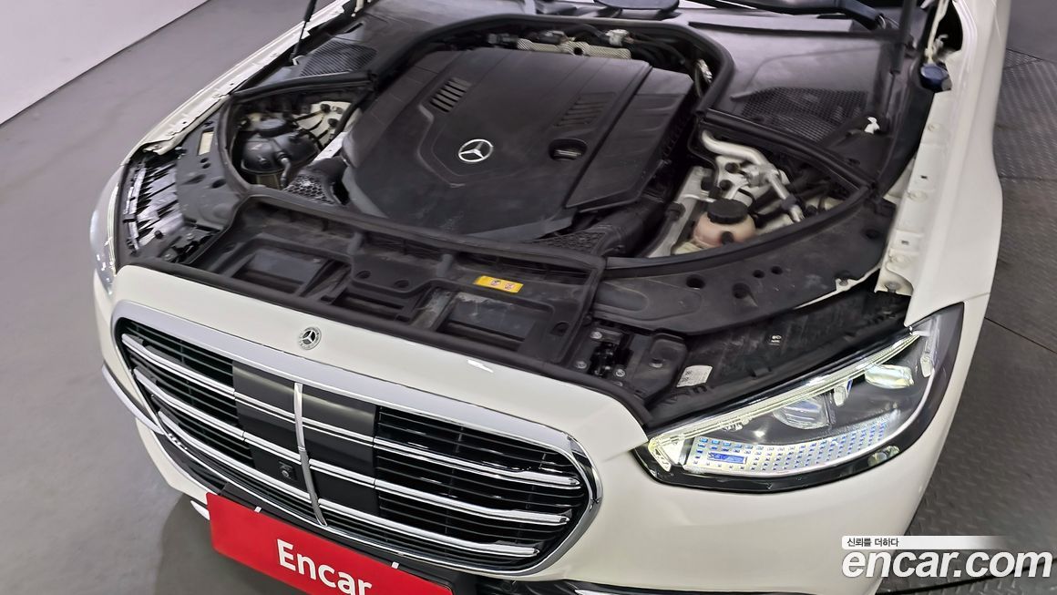 Mercedes-Benz S-Class 2022