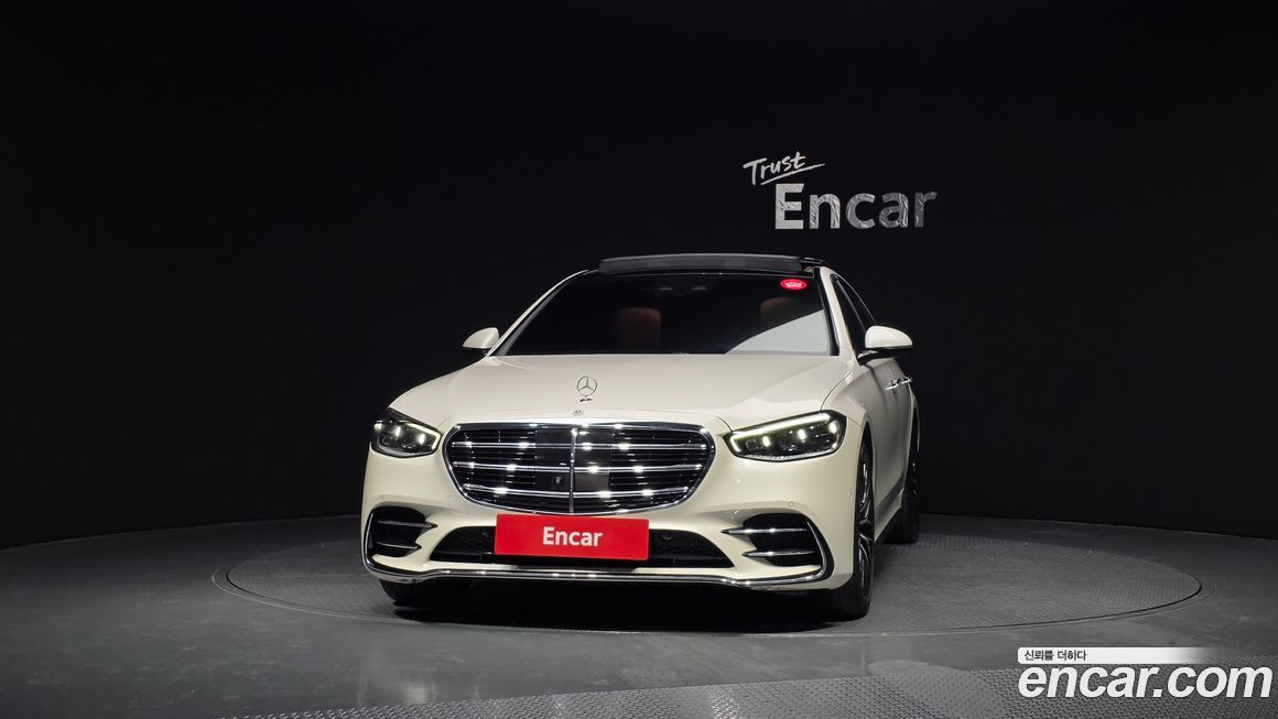 Mercedes-Benz S-Class 2022