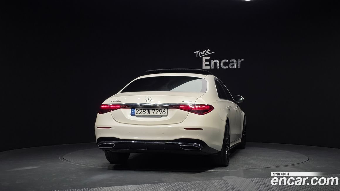 Mercedes-Benz S-Class 2022