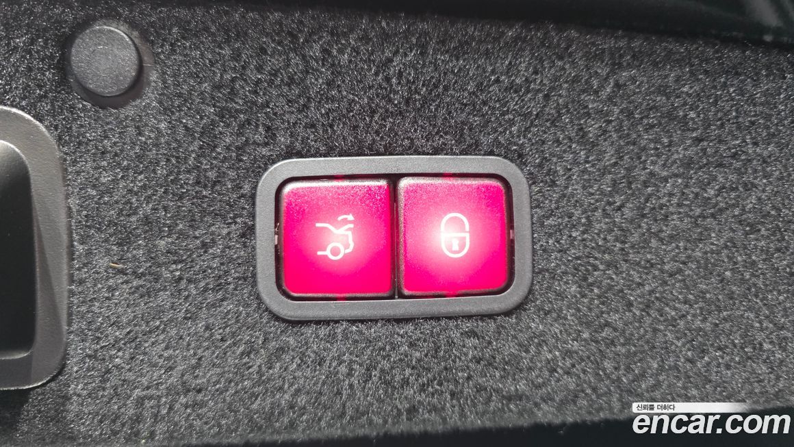 Mercedes-Benz S-Class 2020