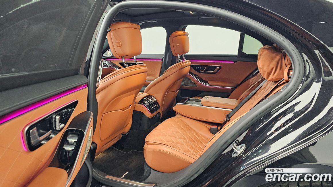 Mercedes-Benz S-Class 2023