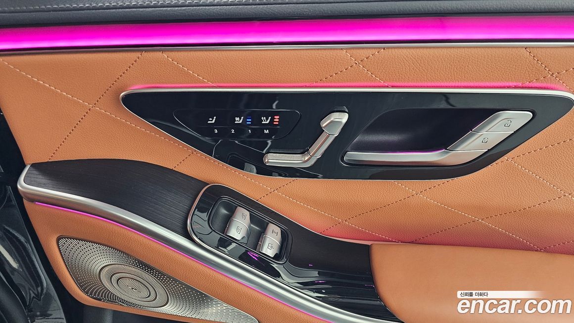 Mercedes-Benz S-Class 2023