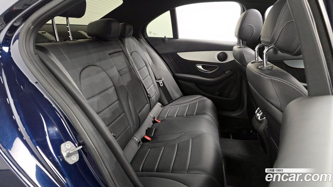 Mercedes-Benz C-Class 2018