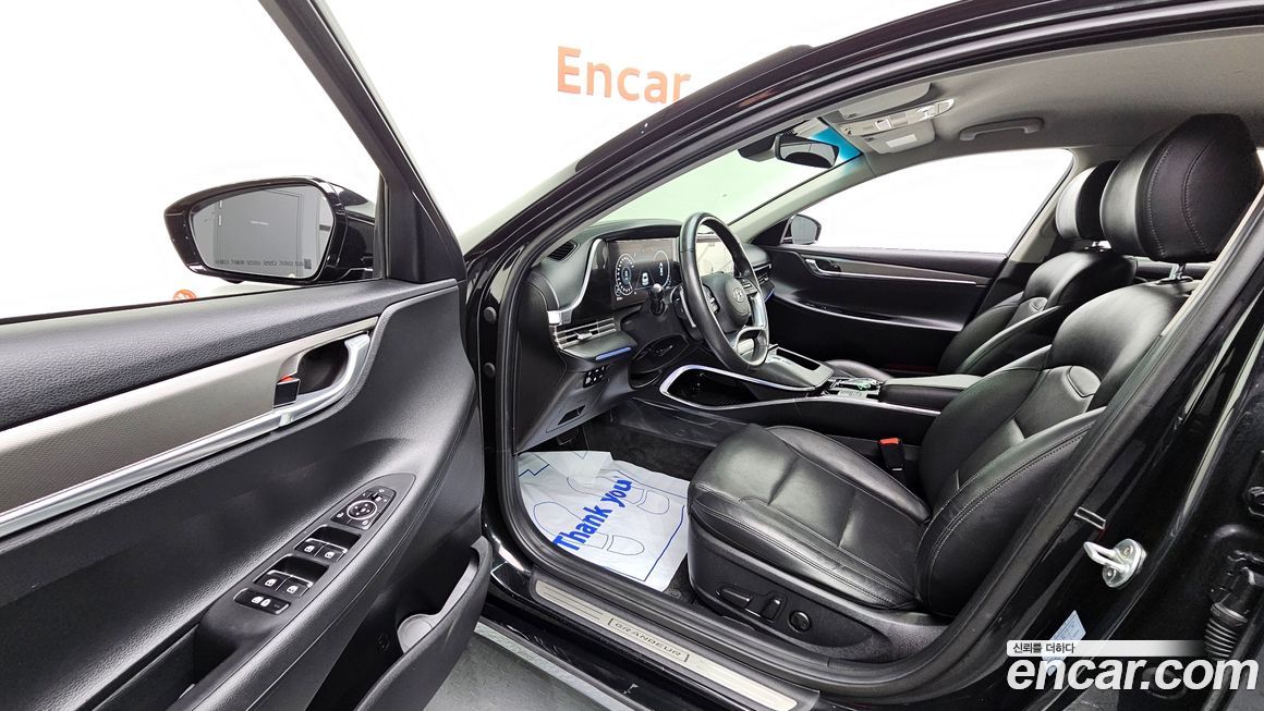 Hyundai Grandeur 2020