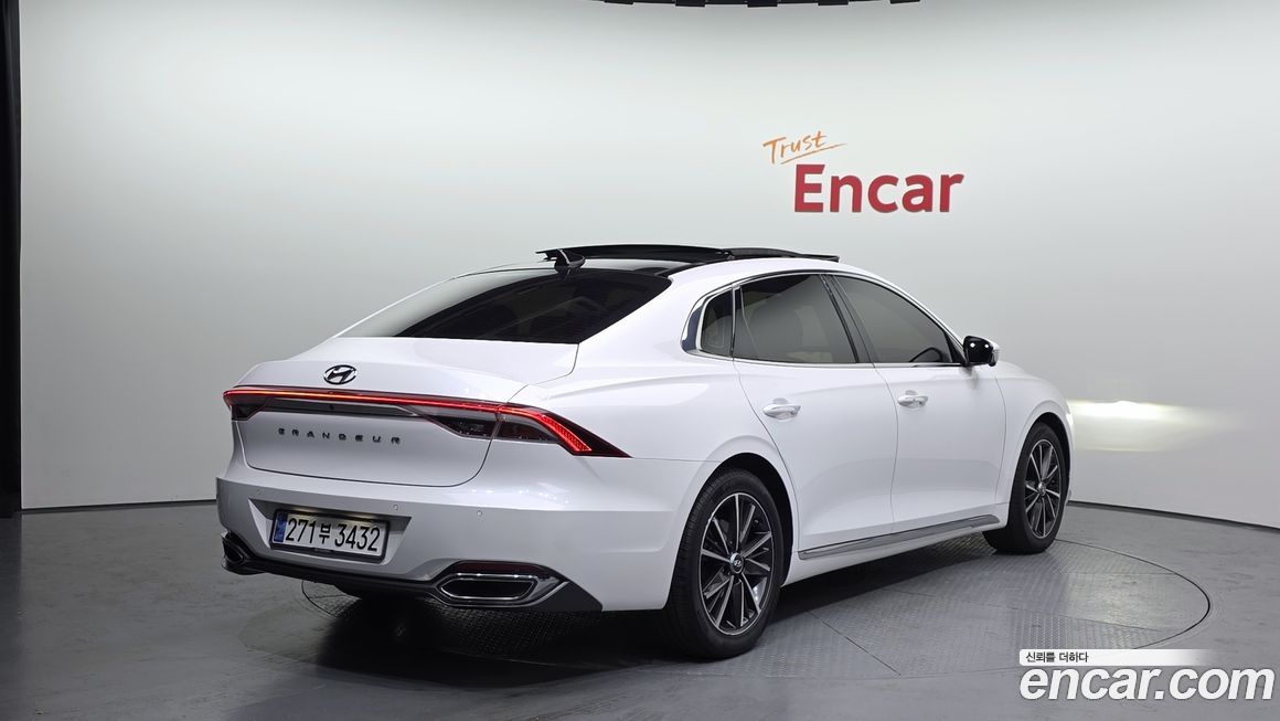 Hyundai Grandeur 2020