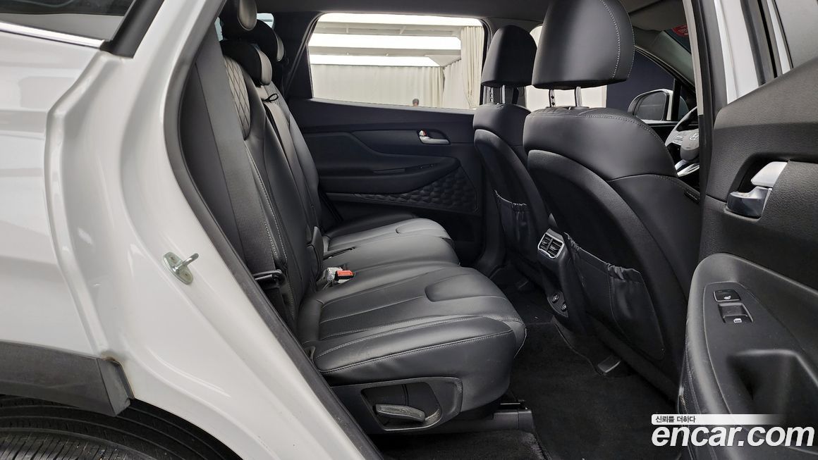 Hyundai Santafe 2022