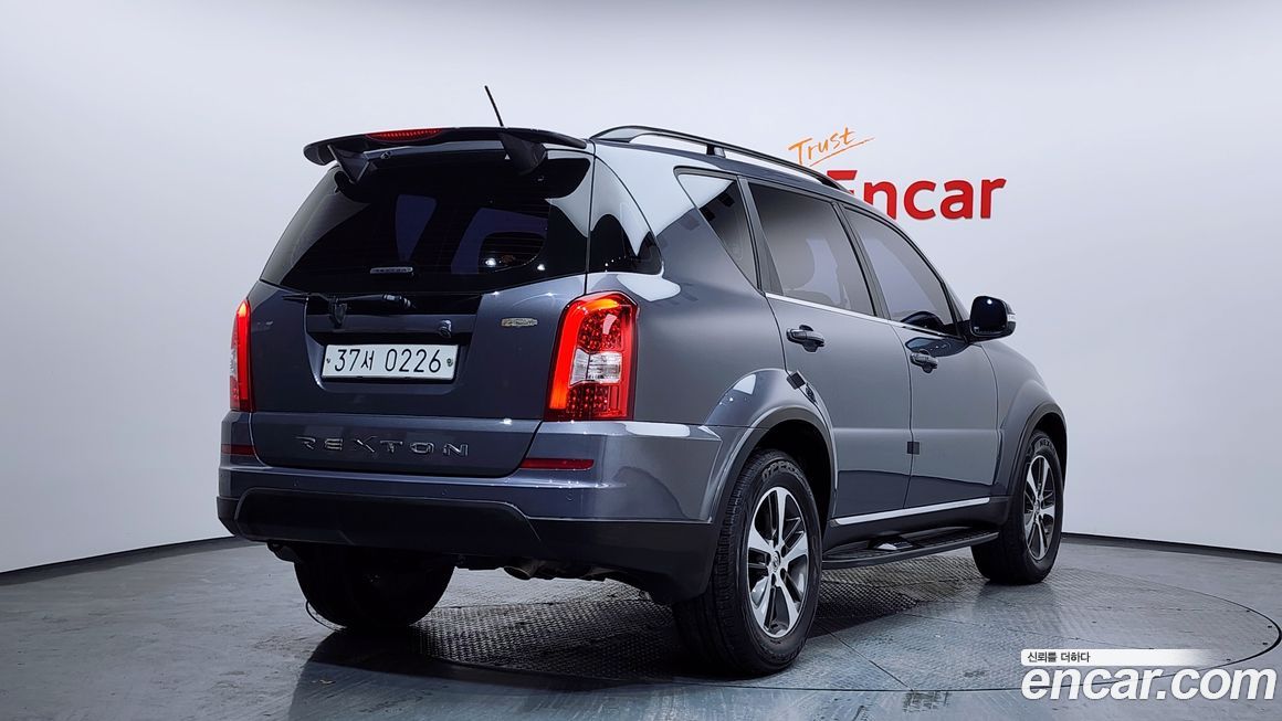 KG_Mobility_Ssangyong Rexton 2017