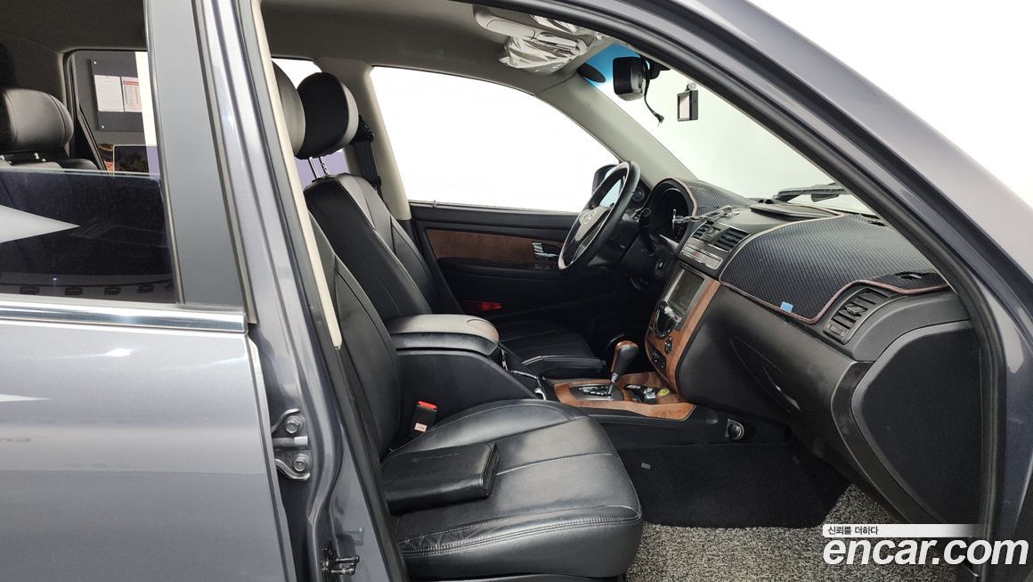 KG_Mobility_Ssangyong Rexton 2017