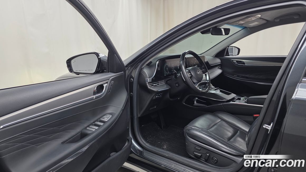 Hyundai Grandeur 2021