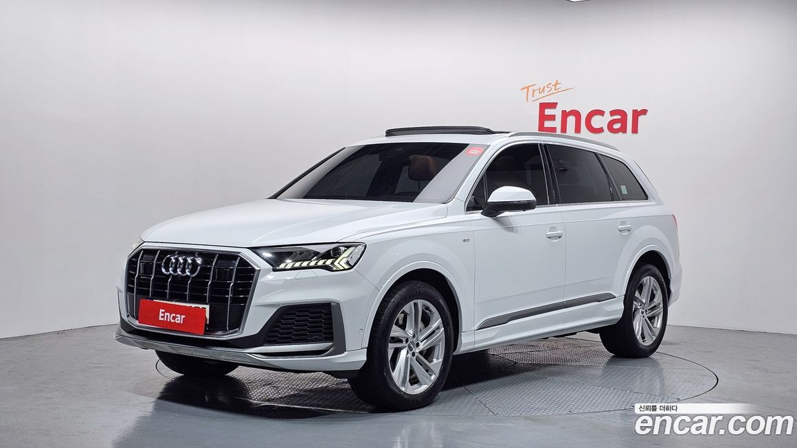 Audi Q7 2021